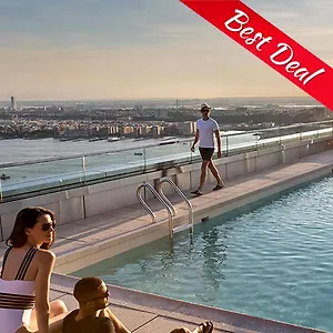 Olas De Puntacana Rooftop Pool Hotel